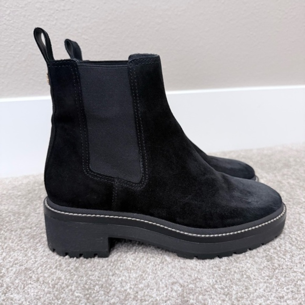 Tory Burch Chelsea black suede boots size 6.5 M like new condition!